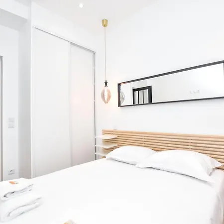 Cmg - Rochechouart Barbès Appartement