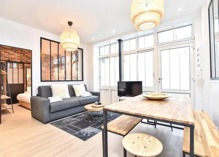 Cmg - Rochechouart Barbes Apartament Paryż
