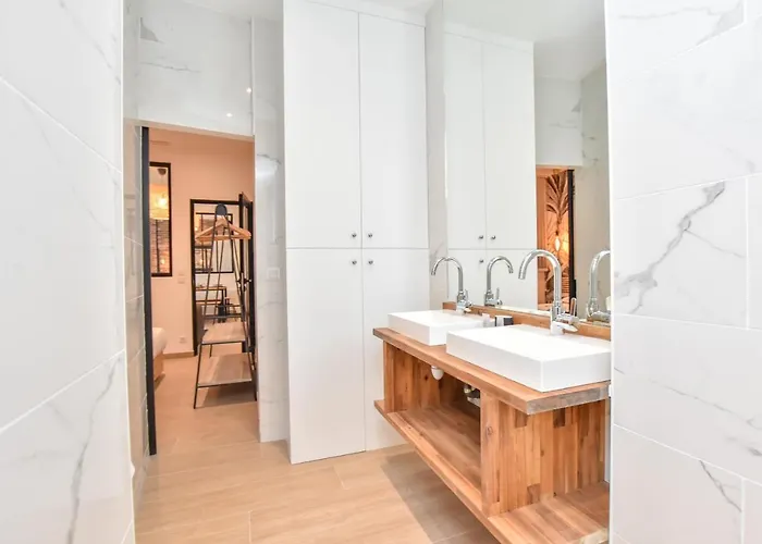 Apartament Cmg - Rochechouart Barbes